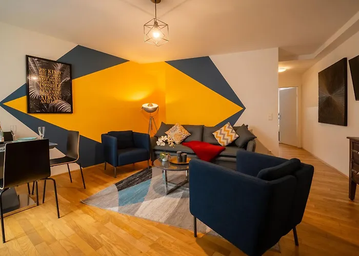 Apartamento Balcony For 4 Near Naschmarkt&kettenbrückengasse U4 Metro *