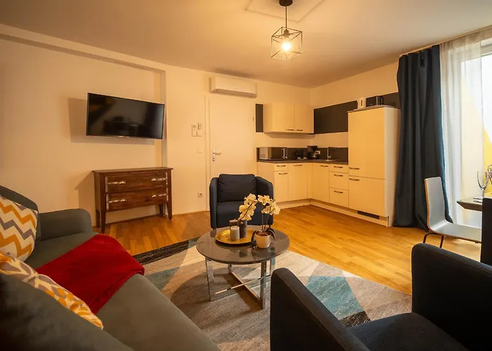 Balcony For 4 Near Naschmarkt&kettenbrückengasse U4 Metro * Viena
