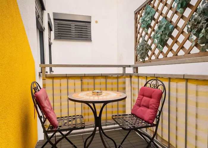 Balcony For 4 Near Naschmarkt&kettenbrückengasse U4 Metro Apartamento Viena