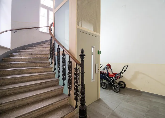Balcony For 4 Near Naschmarkt&kettenbrückengasse U4 Metro Apartamento Viena